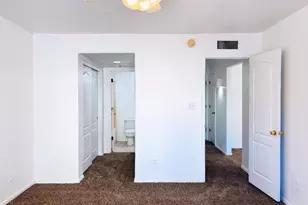 5665 W Galveston St, Chandler, AZ 85226 - Photo 12