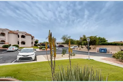 9151 W Greenway Road #111, Peoria, AZ 85381 - Photo 38