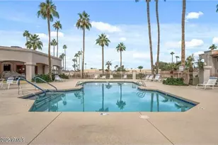 9151 W Greenway Rd, Peoria, AZ 85381 - Photo 40