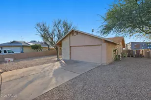 5517 W Zoe Ella Way, Glendale, AZ 85306 - Photo 2