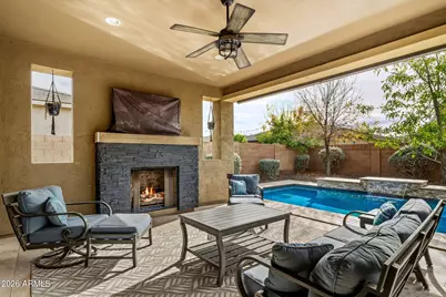 3921 E Chestnut Lane, Gilbert, AZ 85298 - Photo 14