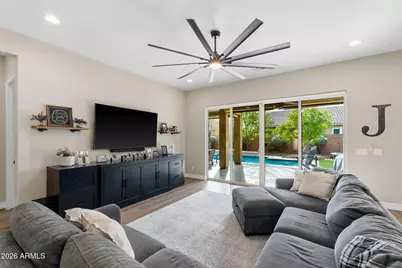 3921 E Chestnut Lane, Gilbert, AZ 85298 - Photo 6