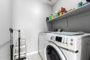 907 S Henry Ln, Gilbert, AZ 85296 - Photo 24