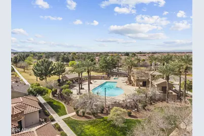 907 S Henry Lane, Gilbert, AZ 85296 - Photo 2