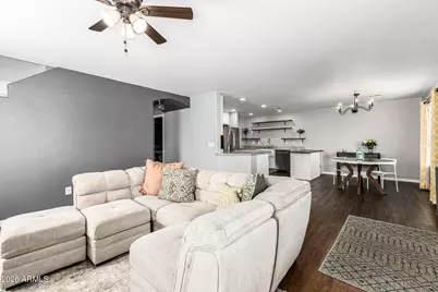 907 S Henry Lane, Gilbert, AZ 85296 - Photo 6