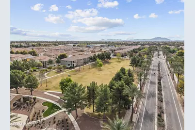 907 S Henry Lane, Gilbert, AZ 85296 - Photo 12