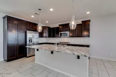 3661 E Stiles Lane, Gilbert, AZ 85295 - Photo 6