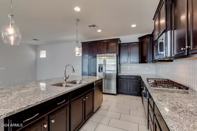 3661 E Stiles Lane, Gilbert, AZ 85295 - Photo 10