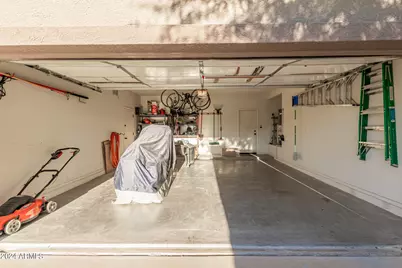 17297 N Cosa Street, Maricopa, AZ 85138 - Photo 32