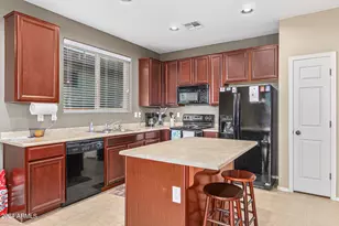 17297 N Cosa St, Maricopa, AZ 85138 - Photo 6