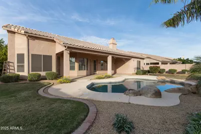 13611 W La Reata Avenue, Goodyear, AZ 85395 - Photo 26