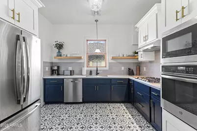 1315 W Woodland Avenue, Phoenix, AZ 85007 - Photo 1