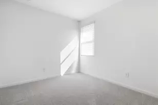 4128 W Erik Ln, San Tan Valley, AZ 85144 - Photo 6