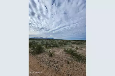 0 186 -- #-, Surprise, AZ 85387 - Photo 4