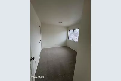 401 S Seawynds Boulevard, Gilbert, AZ 85233 - Photo 16