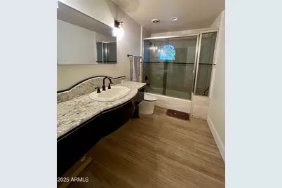 219 W Harmont Drive, Phoenix, AZ 85021 - Photo 18