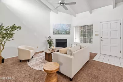 1017 E Maryland Avenue #213, Phoenix, AZ 85014 - Photo 2