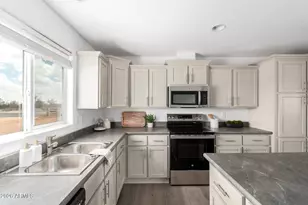 10482 E Shallow Canyon Rd, San Tan Valley, AZ 85143 - Photo 14