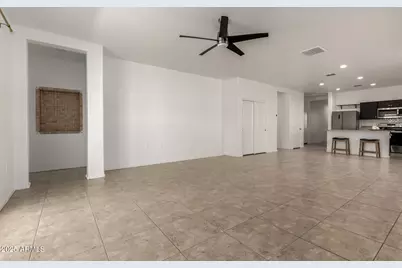 5267 E Diatomite Drive, San Tan Valley, AZ 85143 - Photo 2