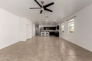 5267 E Diatomite Dr, San Tan Valley, AZ 85143 - Photo 16