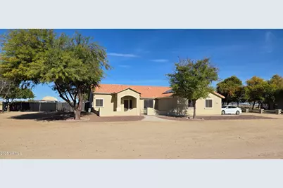 29806 W Canyon Lane, Palo Verde, AZ 85343 - Photo 8