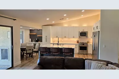 29806 W Canyon Lane, Palo Verde, AZ 85343 - Photo 16