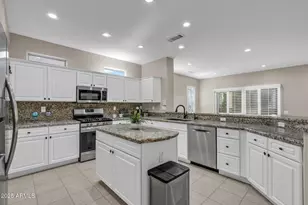 16765 W Sabino Canyon Ln, Surprise, AZ 85387 - Photo 10