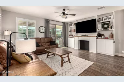 18409 W Robin Lane, Surprise, AZ 85387 - Photo 6