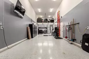 18409 W Robin Ln, Surprise, AZ 85387 - Photo 42