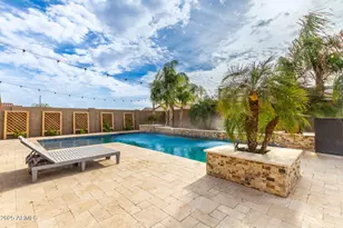 18409 W Robin Ln, Surprise, AZ 85387 - Photo 52