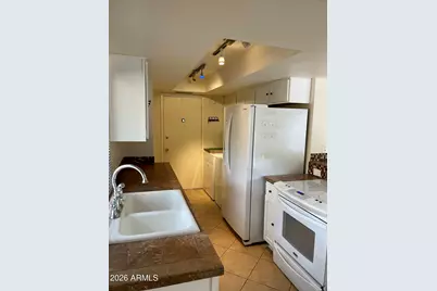 10431 N 11th Street #3, Phoenix, AZ 85020 - Photo 2