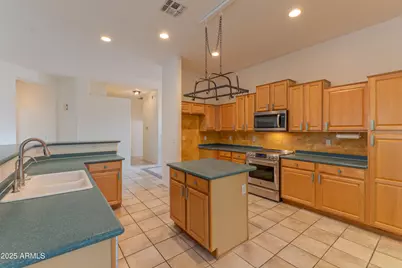 1370 S Central Drive, Chandler, AZ 85286 - Photo 6