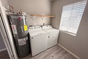 6527 N 67th Ave, Glendale, AZ 85301 - Photo 16