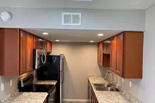 6527 N 67th Ave, Glendale, AZ 85301 - Photo 6