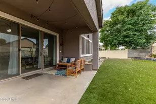 8796 W Frier Dr, Glendale, AZ 85305 - Photo 30