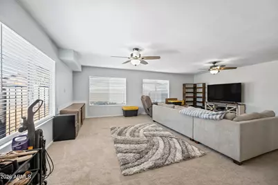 4136 W Hearn Road, Phoenix, AZ 85053 - Photo 8