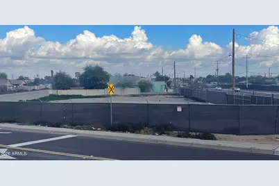 400 E Main Street #23, Avondale, AZ 85323 - Photo 10