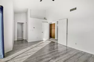 7939 W Shaw Butte Dr, Peoria, AZ 85345 - Photo 12