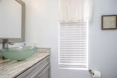 7939 W Shaw Butte Drive, Peoria, AZ 85345 - Photo 10