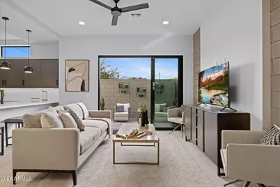 377 E Windsor Avenue #7, Phoenix, AZ 85004 - Photo 4