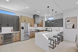 377 E Windsor Ave, Phoenix, AZ 85004 - Photo 8