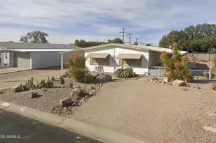 60 S 72nd Pl, Mesa, AZ 85208 - Photo 1