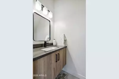 377 E Windsor Avenue #20, Phoenix, AZ 85004 - Photo 16