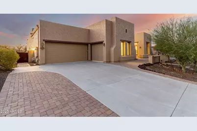 8606 S 30th Street, Phoenix, AZ 85042 - Photo 2