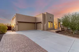 8606 S 30th St, Phoenix, AZ 85042 - Photo 2