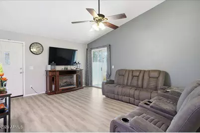 4013 E Alder Avenue, Mesa, AZ 85206 - Photo 6