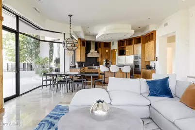 7451 N Las Brisas Lane, Paradise Valley, AZ 85253 - Photo 10