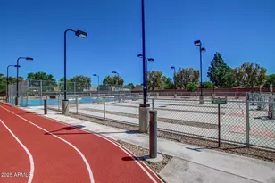 10609 W Audrey Dr, Sun City, AZ 85351 - Photo 38