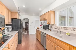 10609 W Audrey Dr, Sun City, AZ 85351 - Photo 16