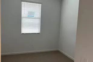 15842 W Gray Fox Trl, Surprise, AZ 85387 - Photo 10